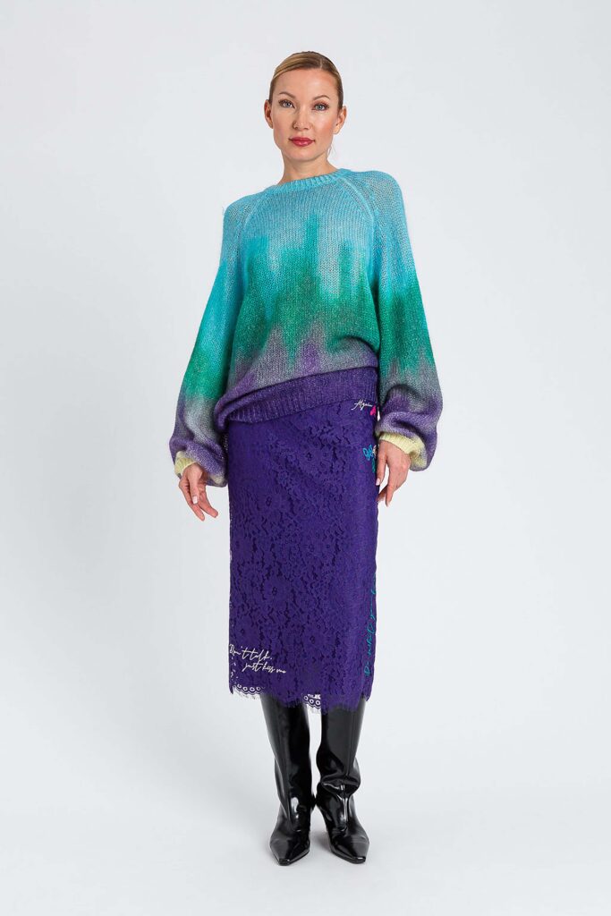 Пуловер MYFO с преливащ принт Twinset