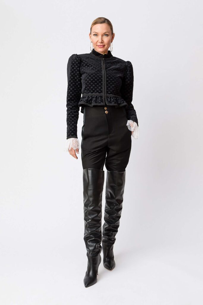 Кадифено яке с бродерия Twinset