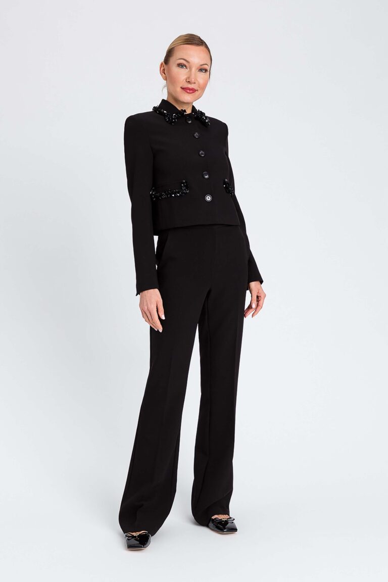 Късо яке от креп с бродерия Twinset